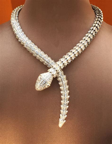 bulgari snake necklace diamond.